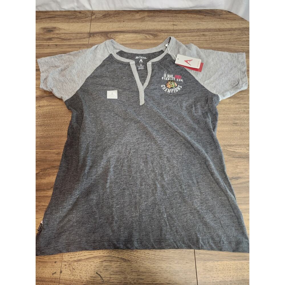 New Antigua Womens Xl NHL 2013 STANLEY CUP CHAMPIONS SHIRT